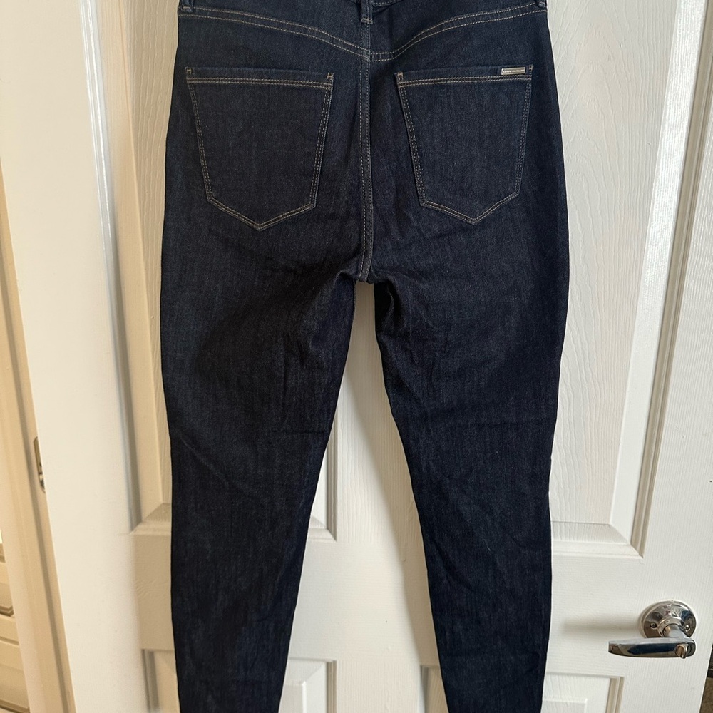 WHBM size 2 high-rise skinny ankle sculpt. Never worn perfect condition. - Picture 2 of 6